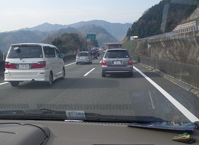 chi0404a.jpg