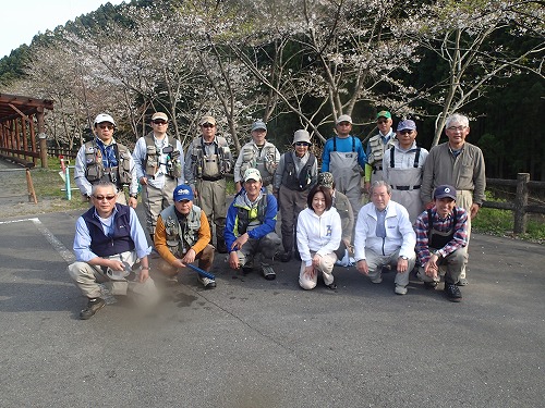 iri0413m.jpg