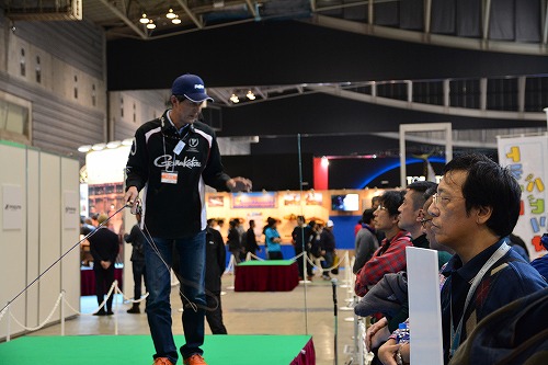 kaku0321e.jpg