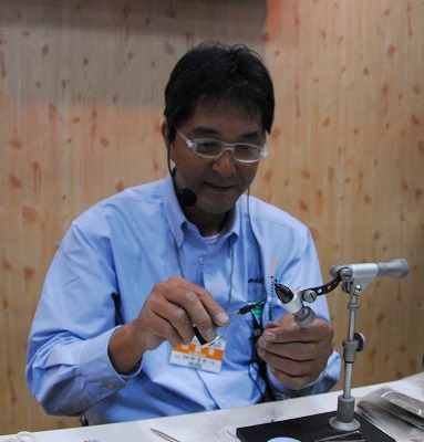 kf0215e.jpg